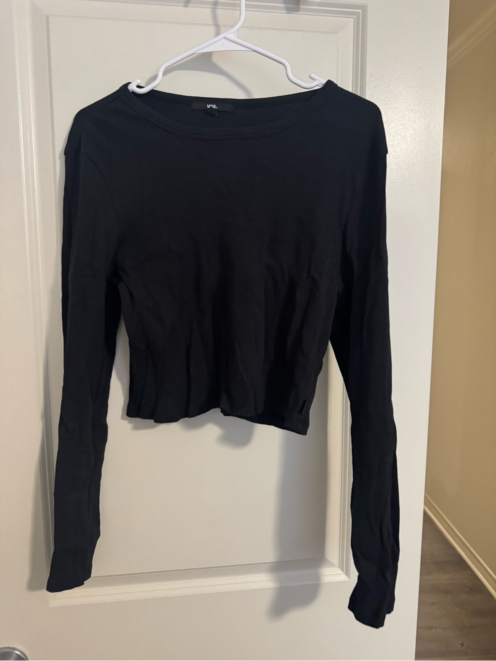 Vans Black Ribbed Long Sleeve Crop Top